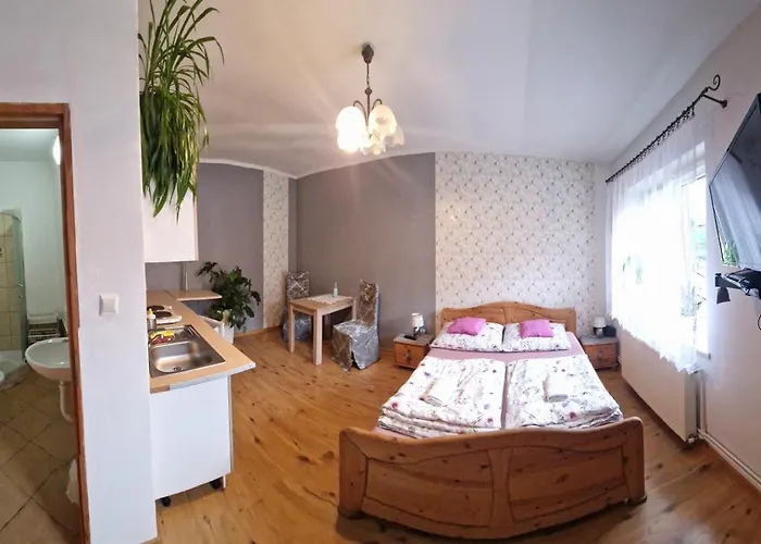 Przy Stawach Apartamenty&agroturystyka *