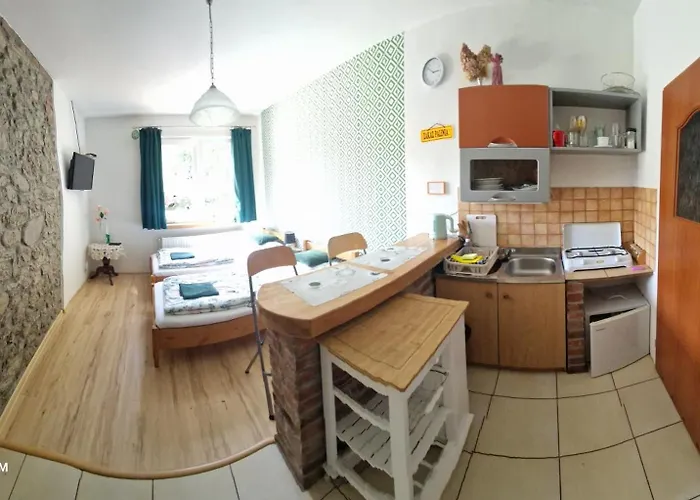 Przy Stawach Apartamenty&agroturystyka 아파트 포비에드나