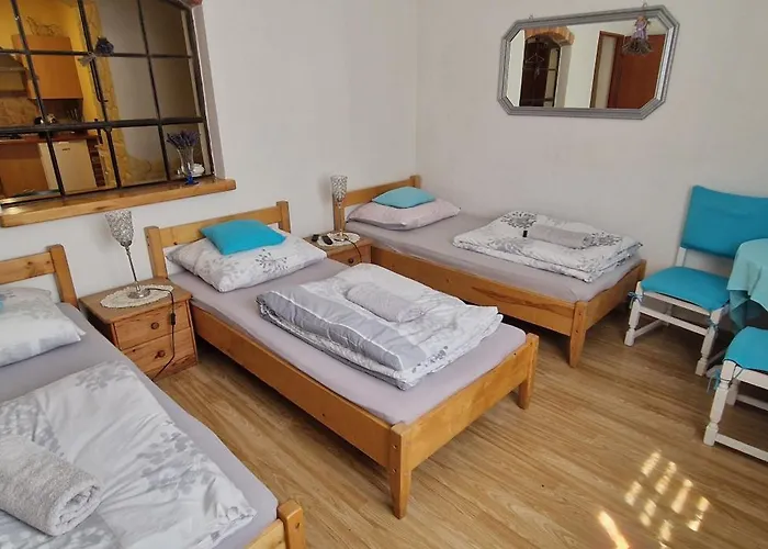 Przy Stawach Apartamenty&agroturystyka * 포비에드나