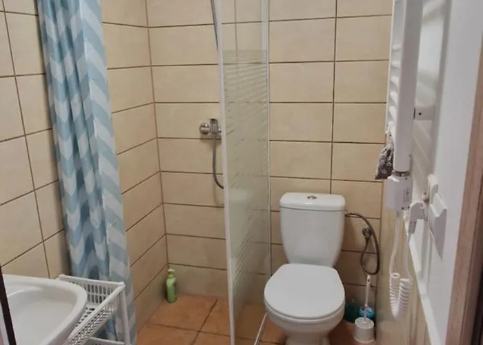 Przy Stawach Apartamenty&agroturystyka 포비에드나